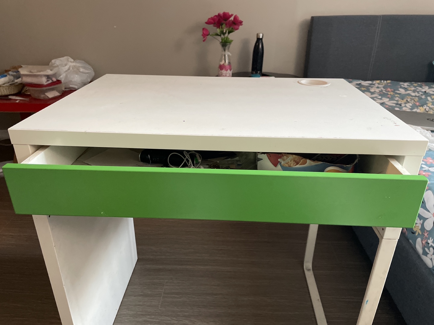 Office small Desk with Drawer - photo 2