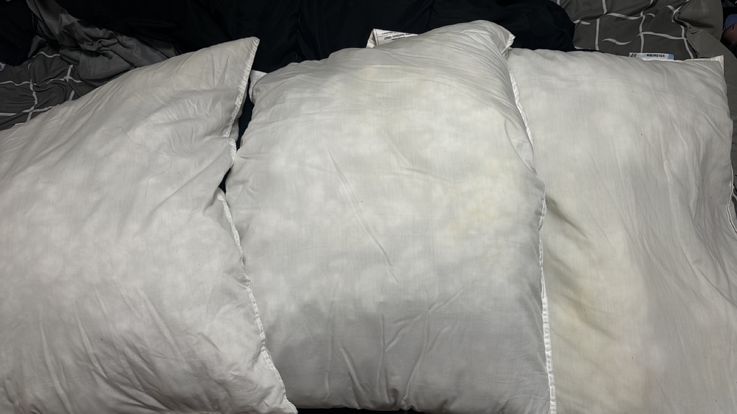 3 Pillows