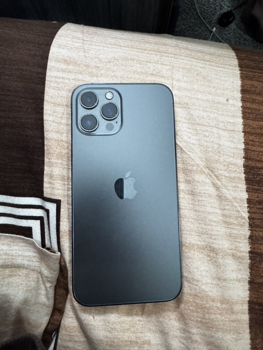 iPhone 12 Pro Max - Graphite