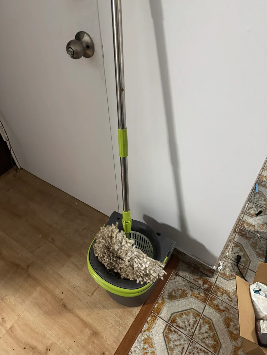 Spin Mop and Bucket thumbnail