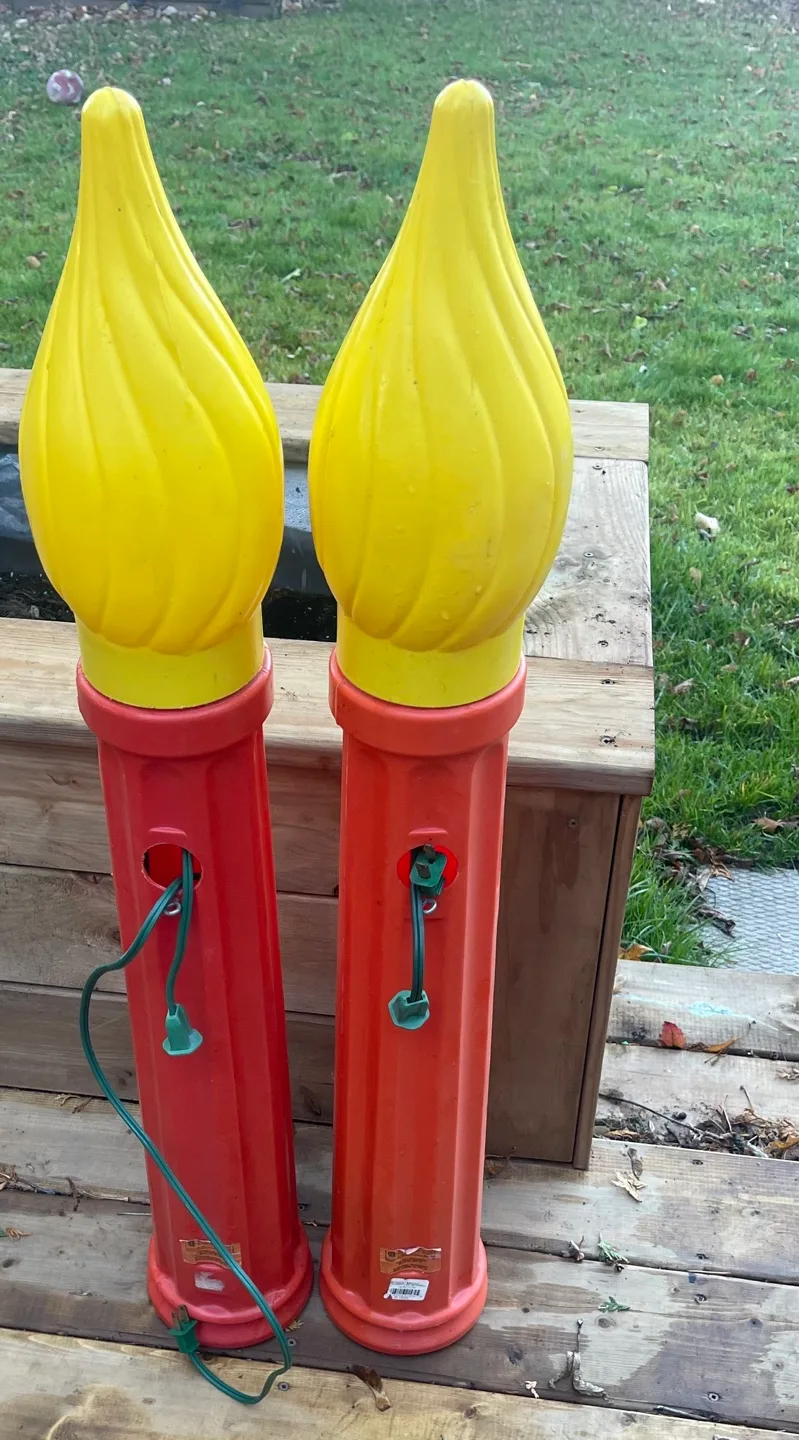 Vintage Christmas Candles #ThriftyPicks image indicator(2)