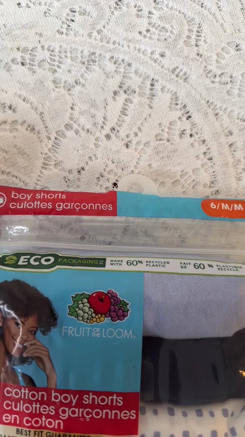 6-Pack Women's Boy Shorts  - Size 6 M (sealed) image indicator(3)