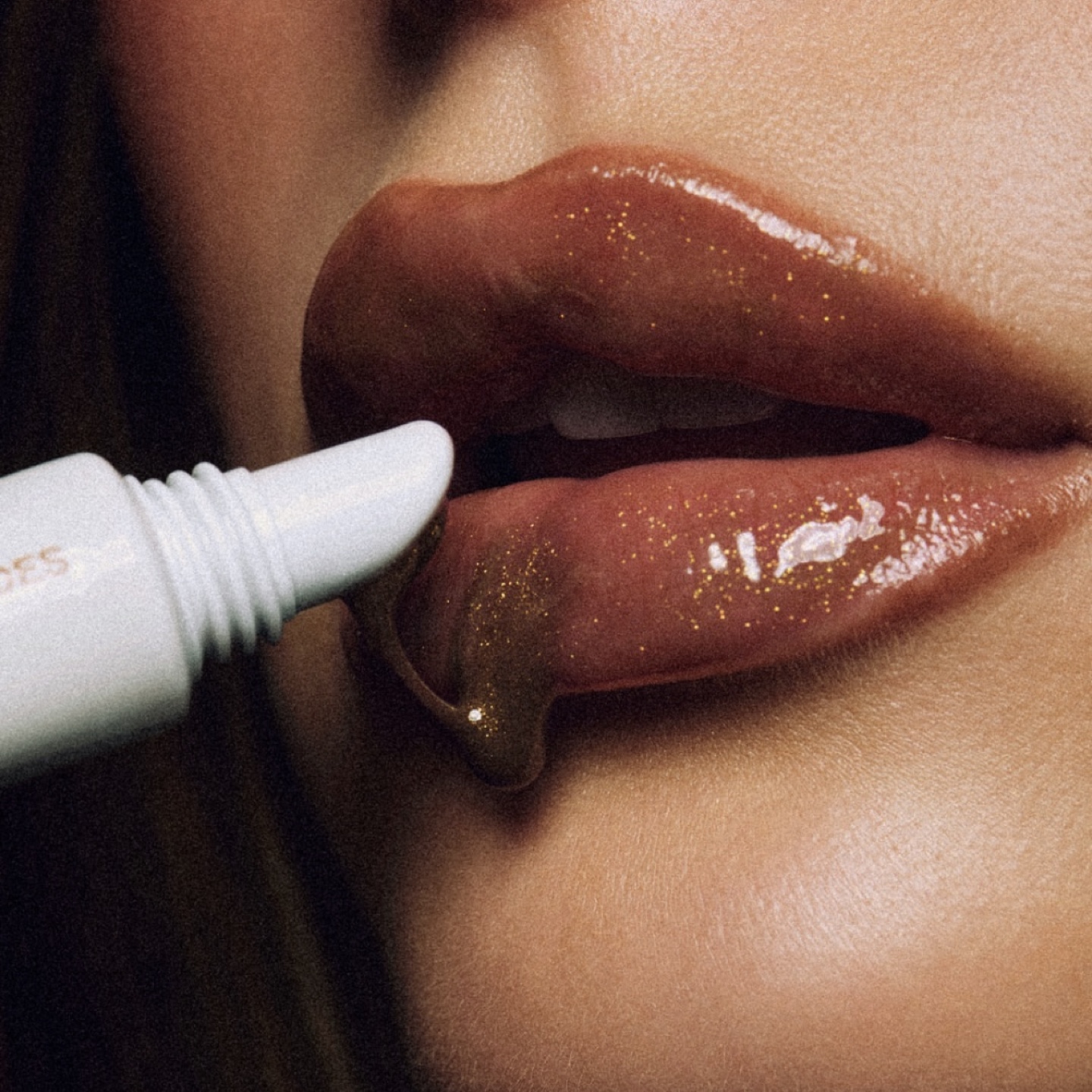 rhode Cinnamon Roll Peptide Lip Tint - photo 3