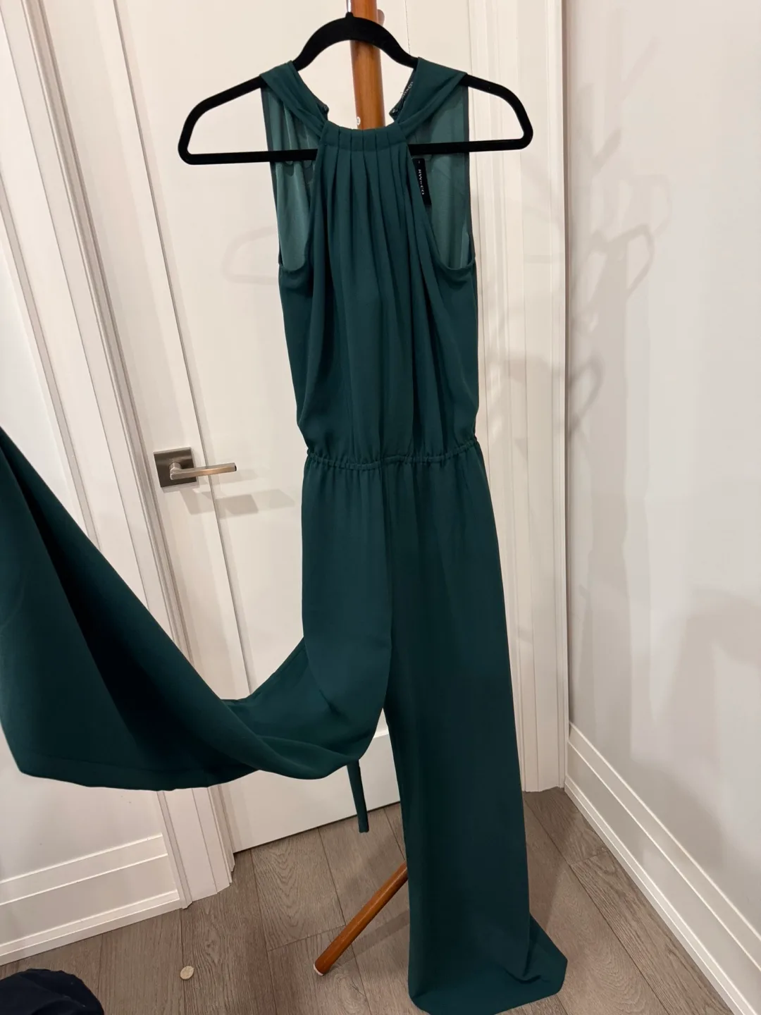 RW&CO. Green Halter Jumpsuit image indicator(2)