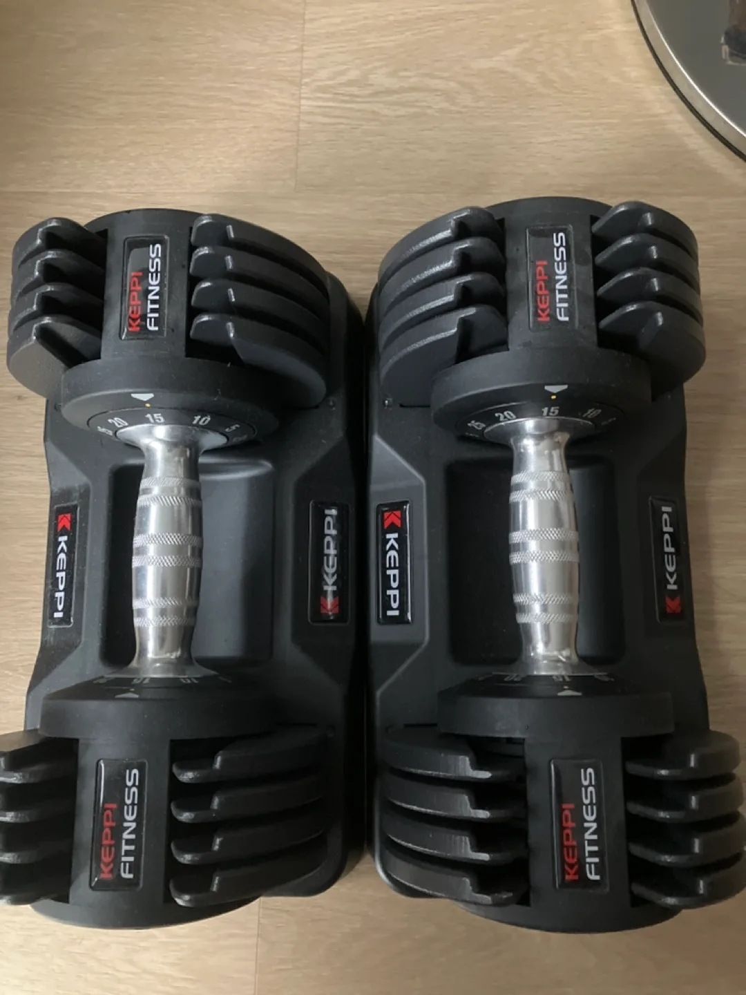 Adjustable Dumbbells - 5lbs to 25lbs thumbnail
