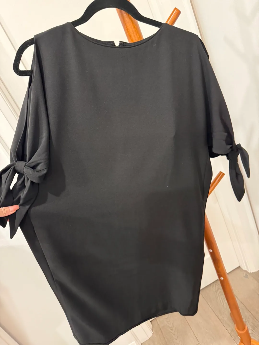 RW&CO. Black Dress with Tie Sleeves image indicator(3)