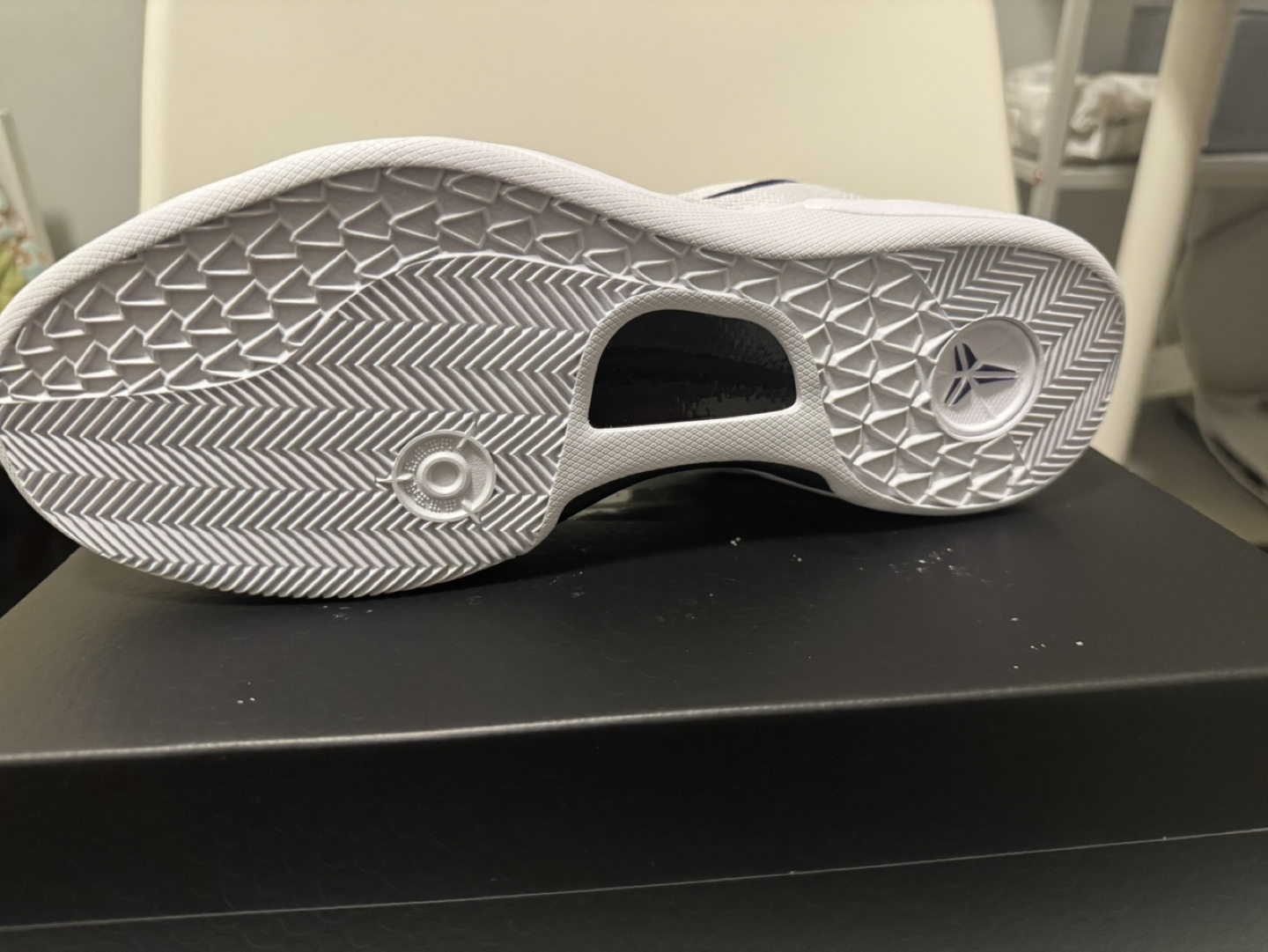 Nike Kobe 8 Protro 'White/Purple' Basketball Shoes - photo 5