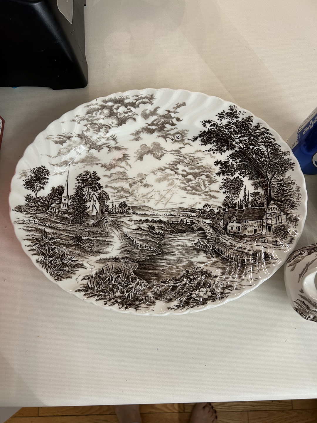 4 pieces- Ridgeway of Staffordshire England