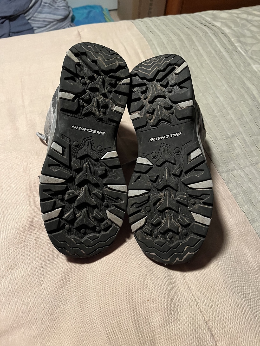 Girls Skechers Outdoor Waterproof Hiking Shoes (Size 7) - photo 2