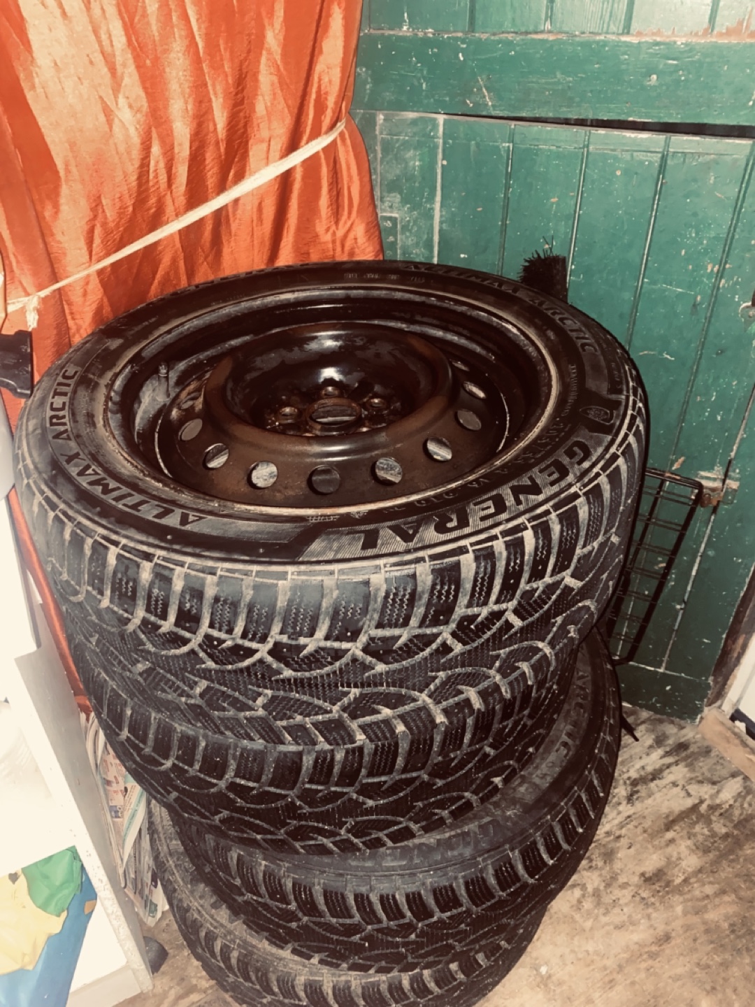 Set of 4 Winter Tires 205/55 r16