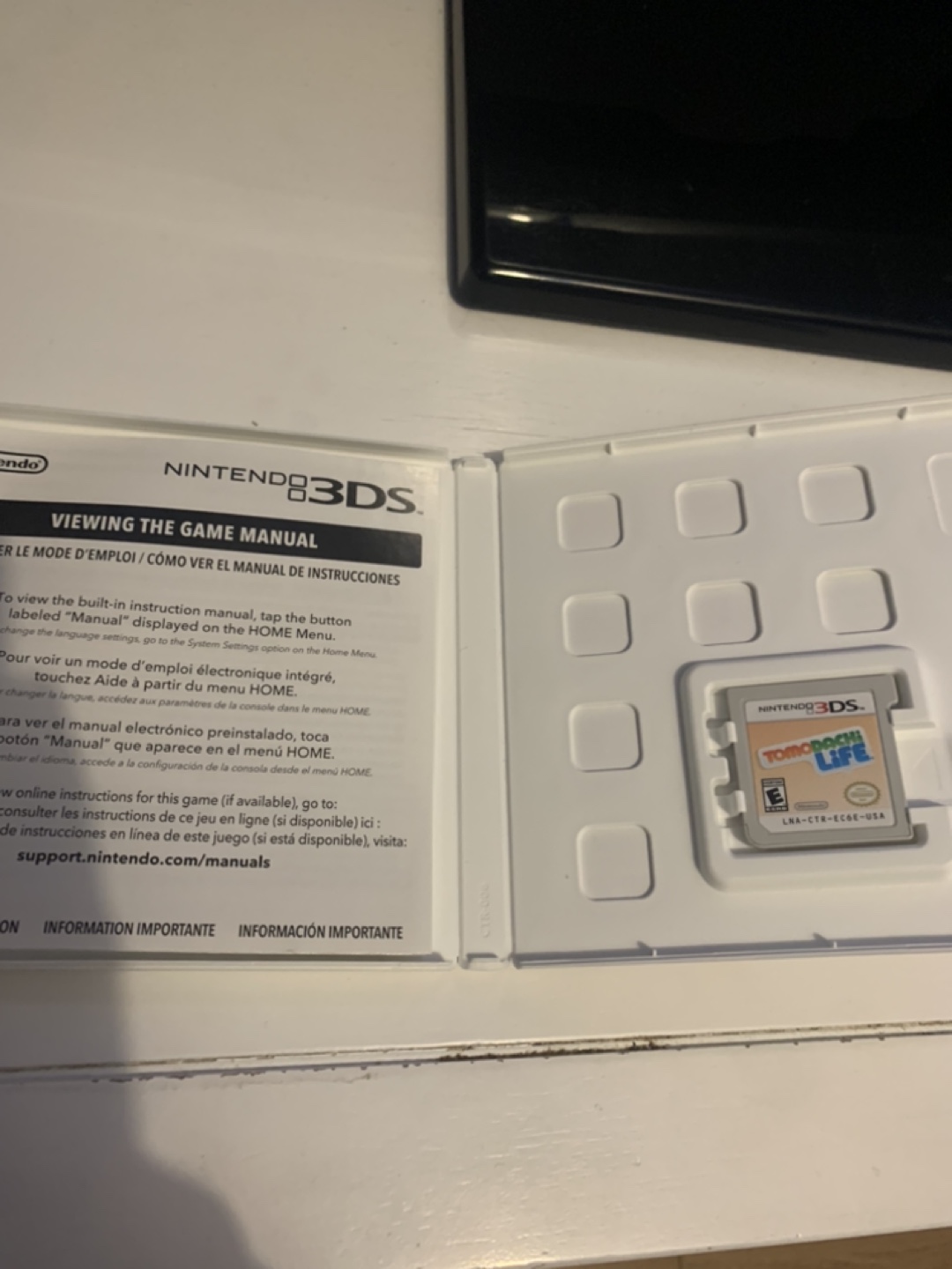 Tomodachi Life Nintendo 3DS Game - photo 3