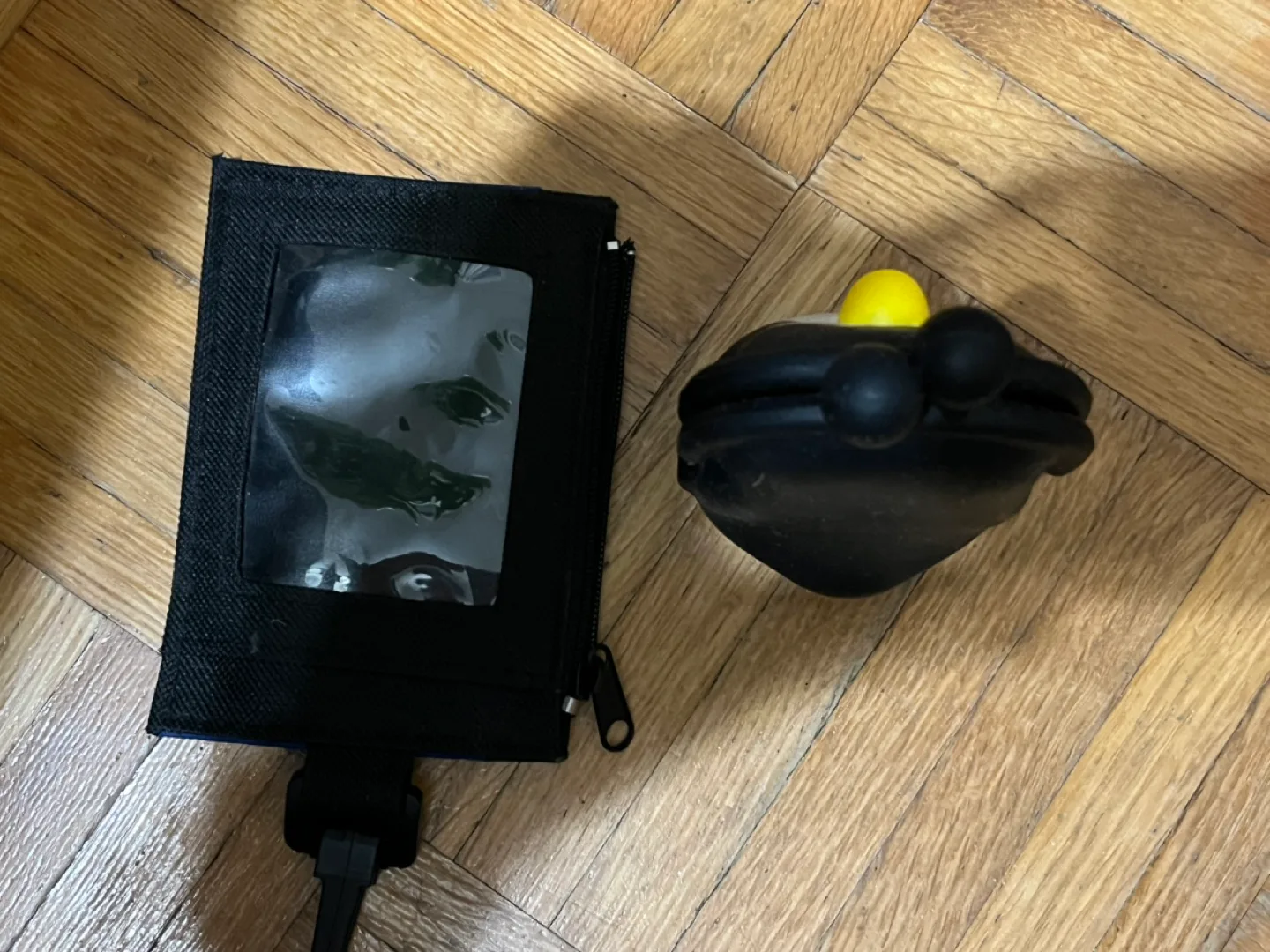 Penguin Coin Purse image indicator(2)