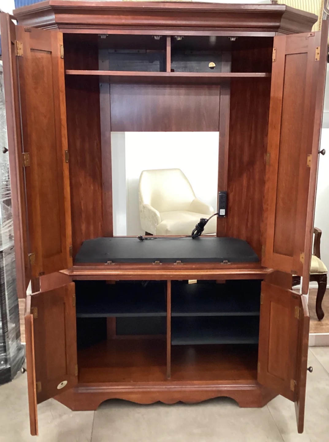 Corner TV Stand - photo 2