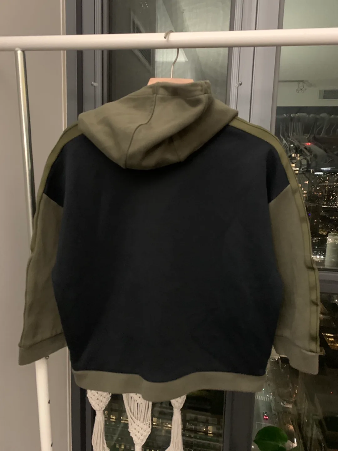 Puma Cropped  (qty 2) image indicator(7)