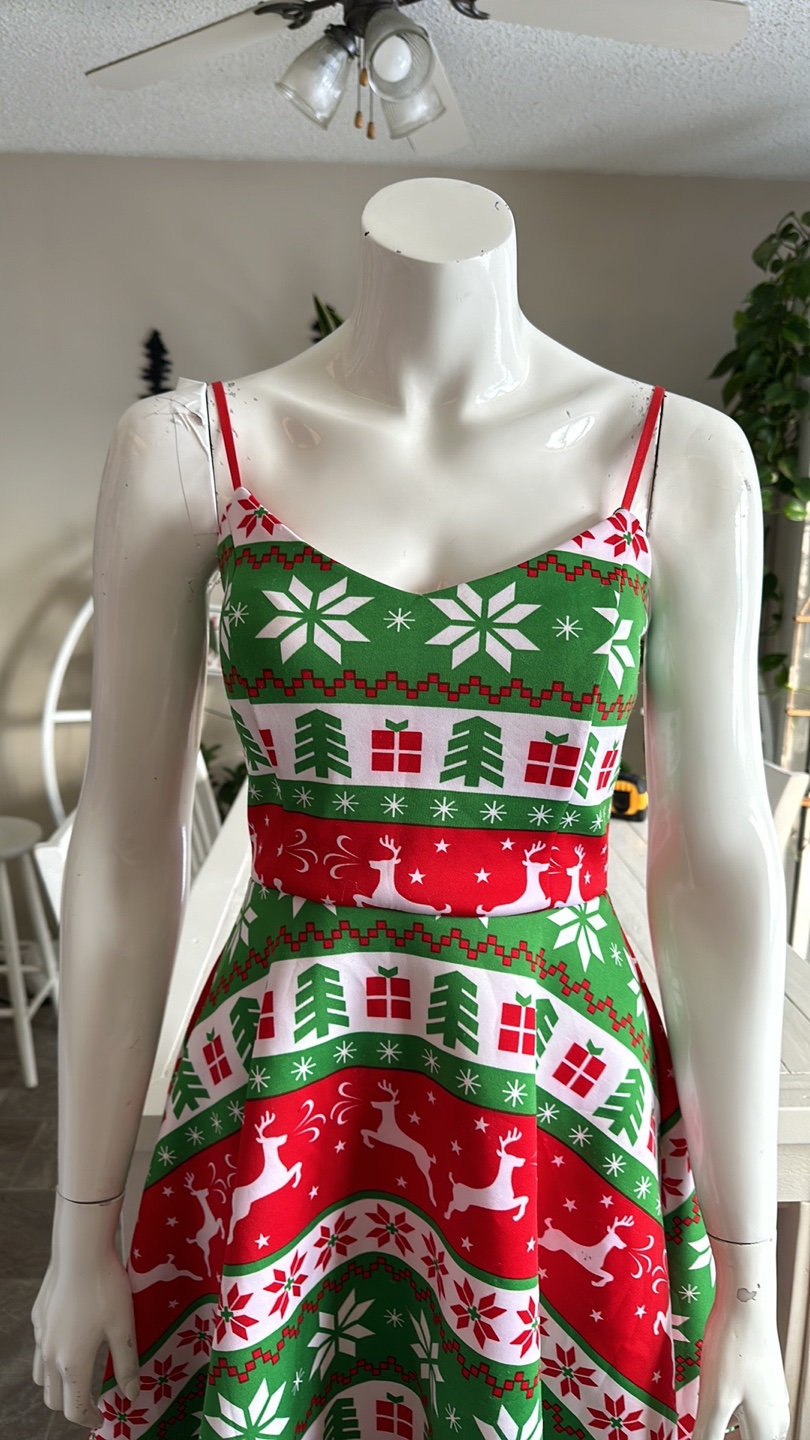 Christmas Sweater Dress size med #thriftypicks - photo 3