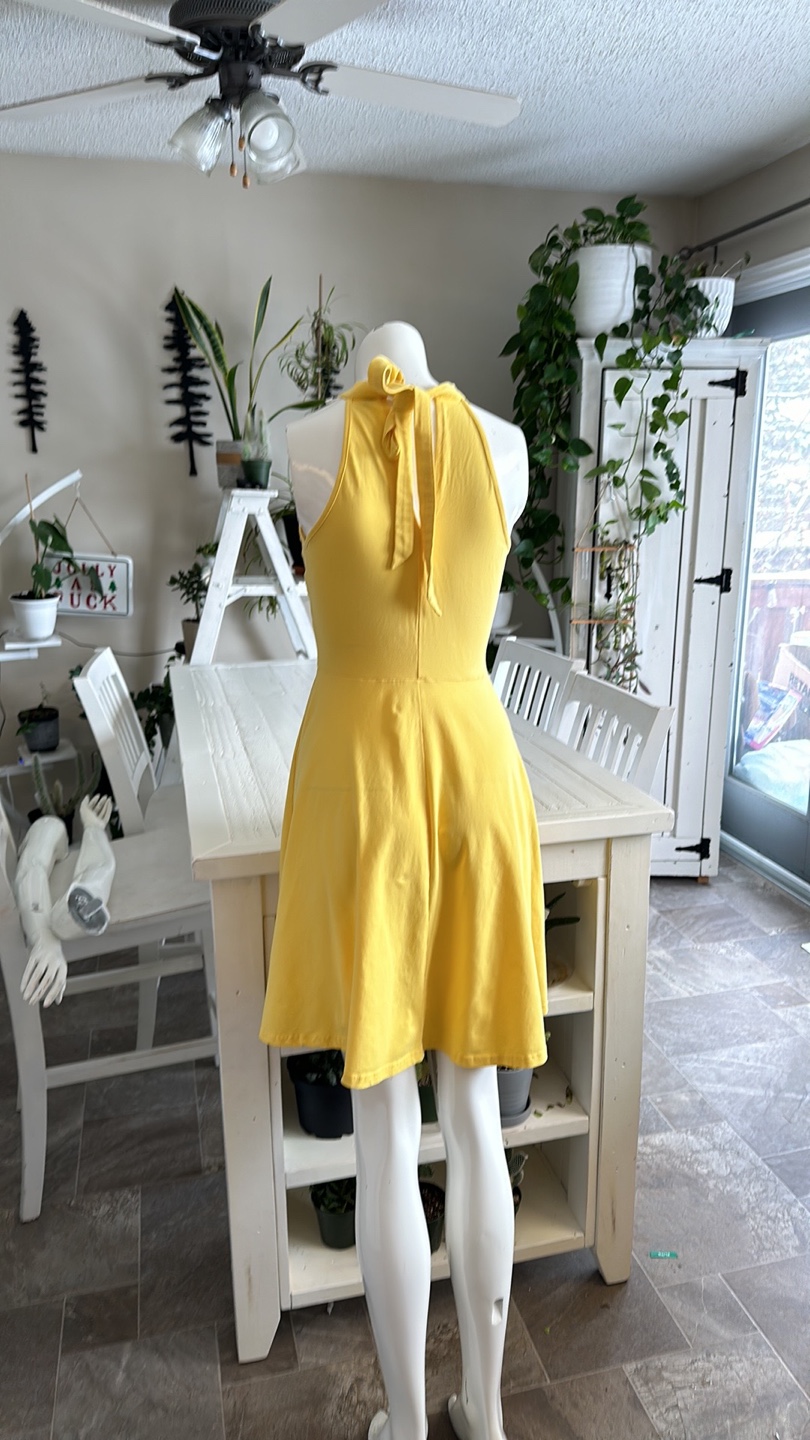 Yellow Halter Dress Size Small #thriftpicks - photo 3