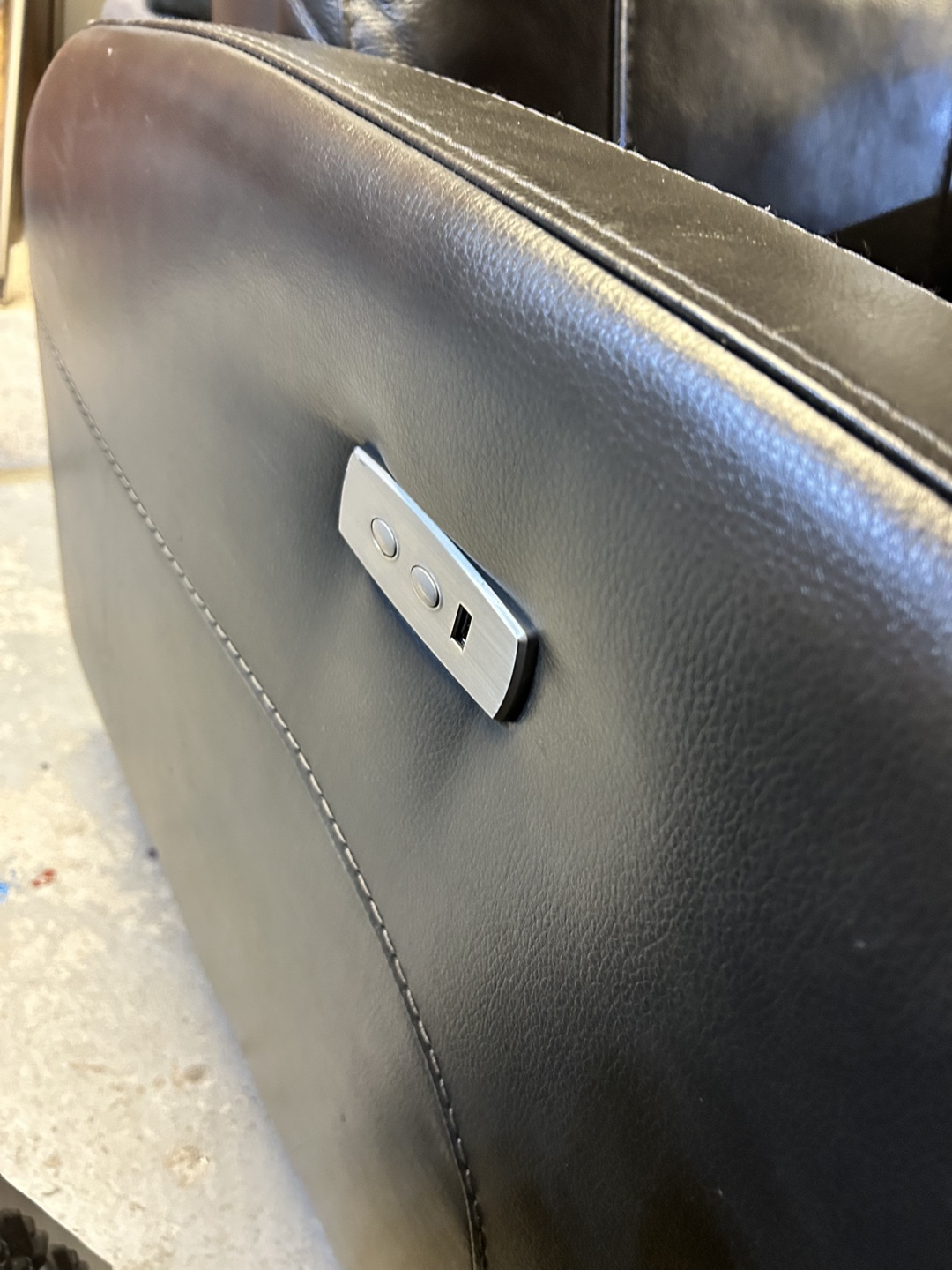 Recliner Chair - photo 2