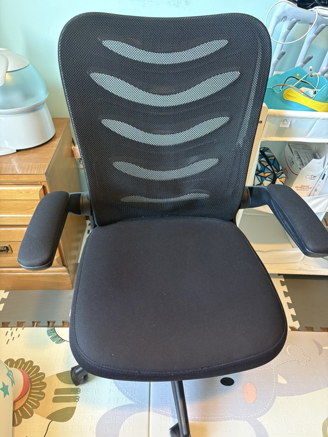 Black Mesh Office Chair - photo 3