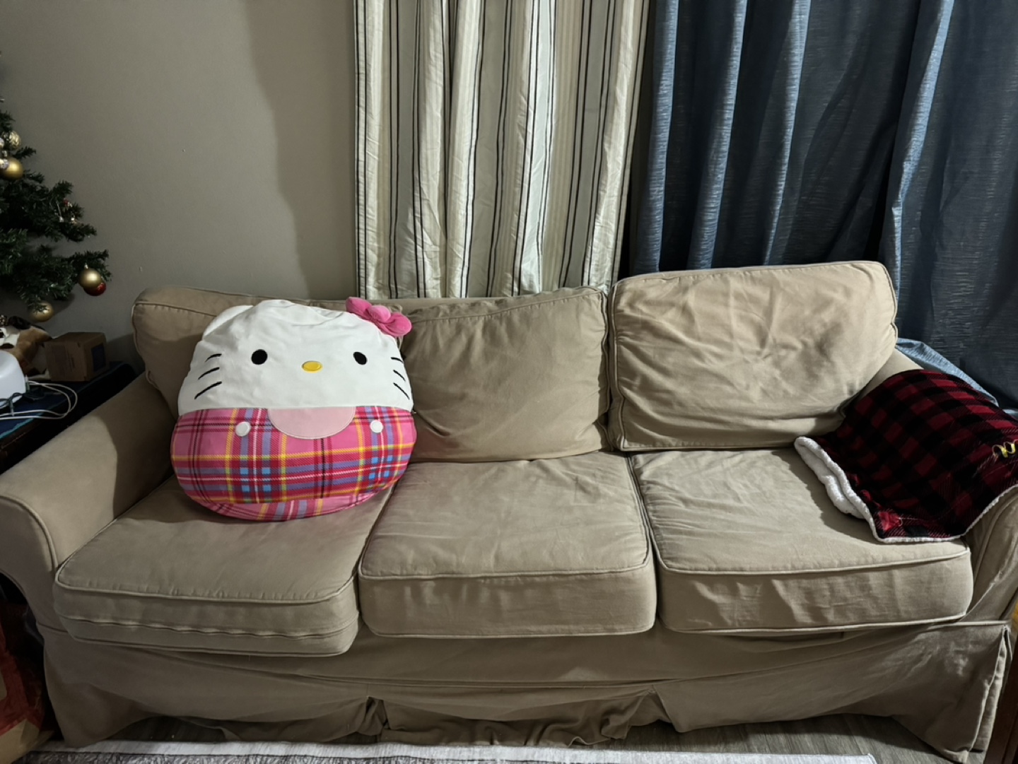 Pottery Barn COUCH - photo 2