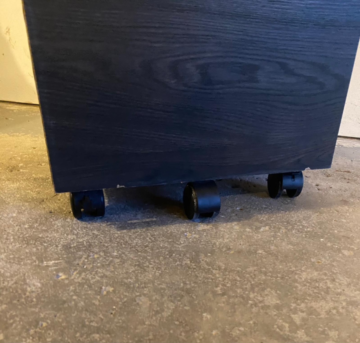 2 Drawer Mobile Filing Cabinet / night srand - photo 3
