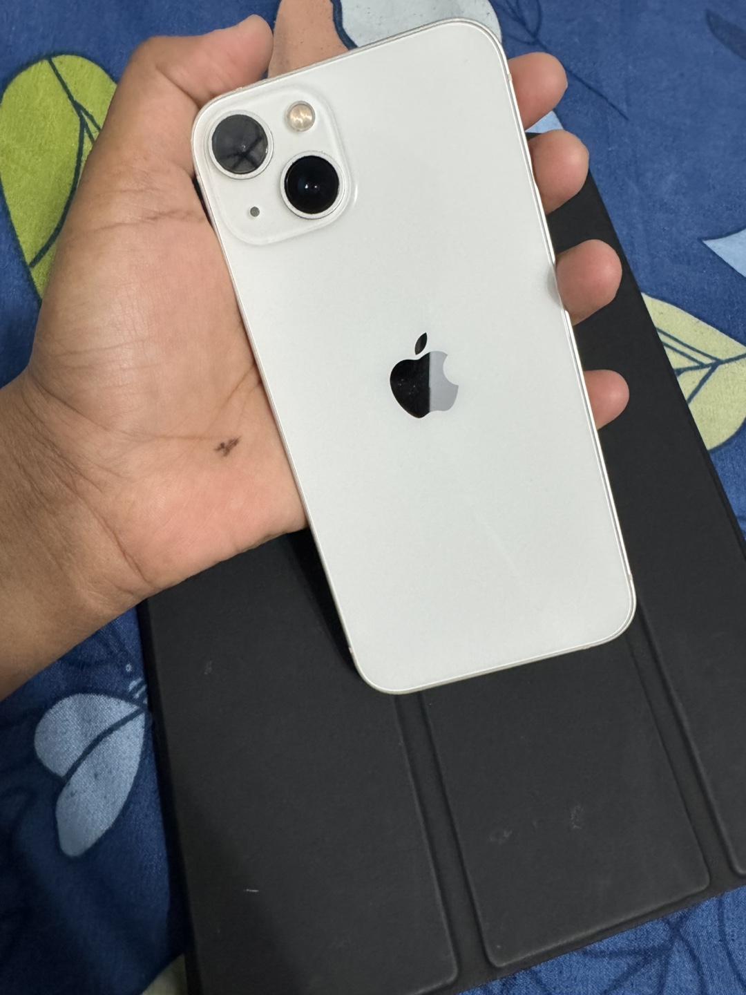 iPhone 13 White 128 GB