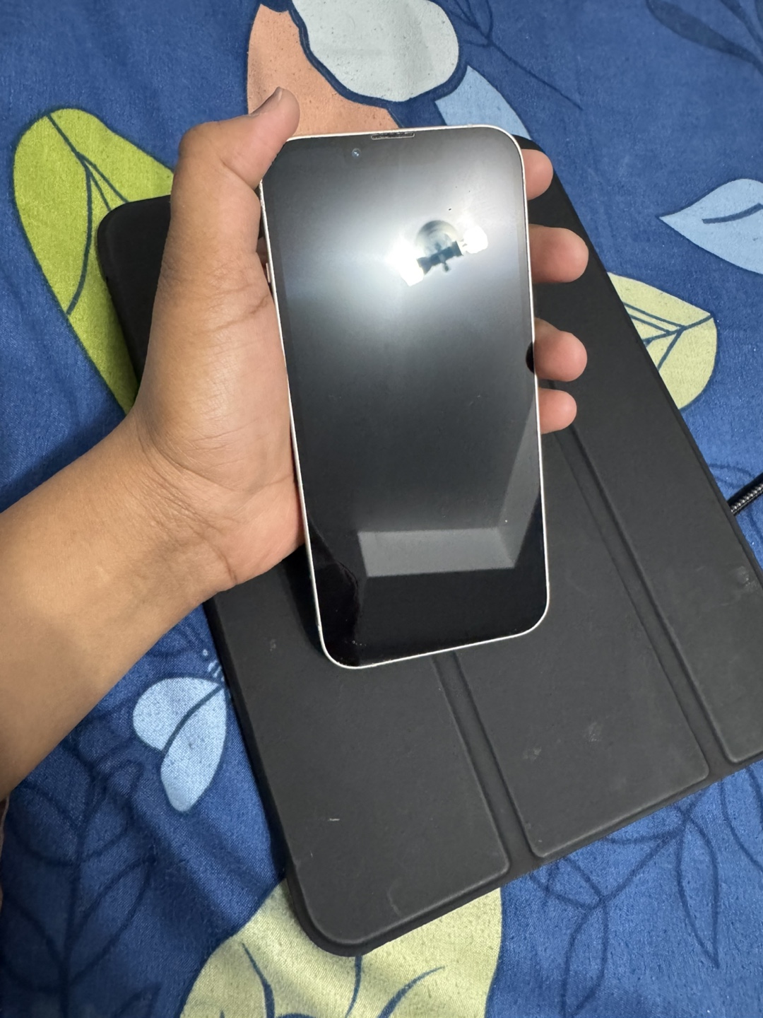 iPhone 13 White 128 GB - photo 2