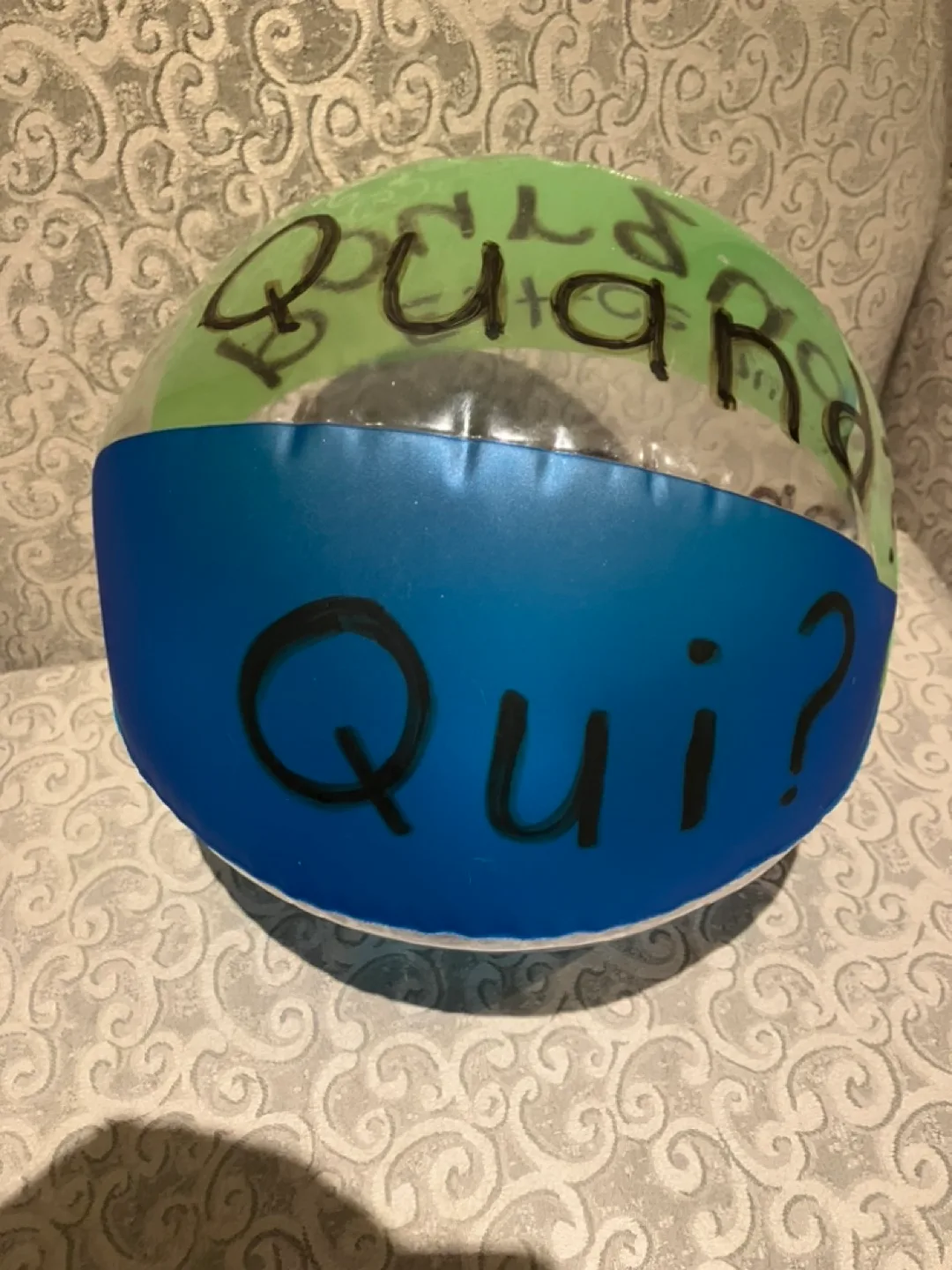 French Conversation Ball image indicator(4)