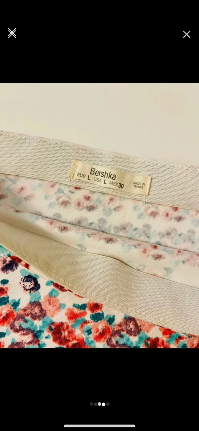 Floral Mini Skirt image indicator(2)