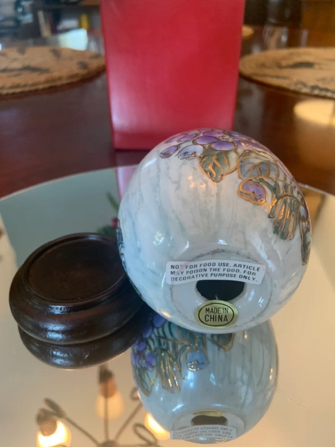 VINTAGE 3 LARGE HAND-PAINTED  GOLD TRIMMED CLOISONNÉ EGGS ! image indicator(9)