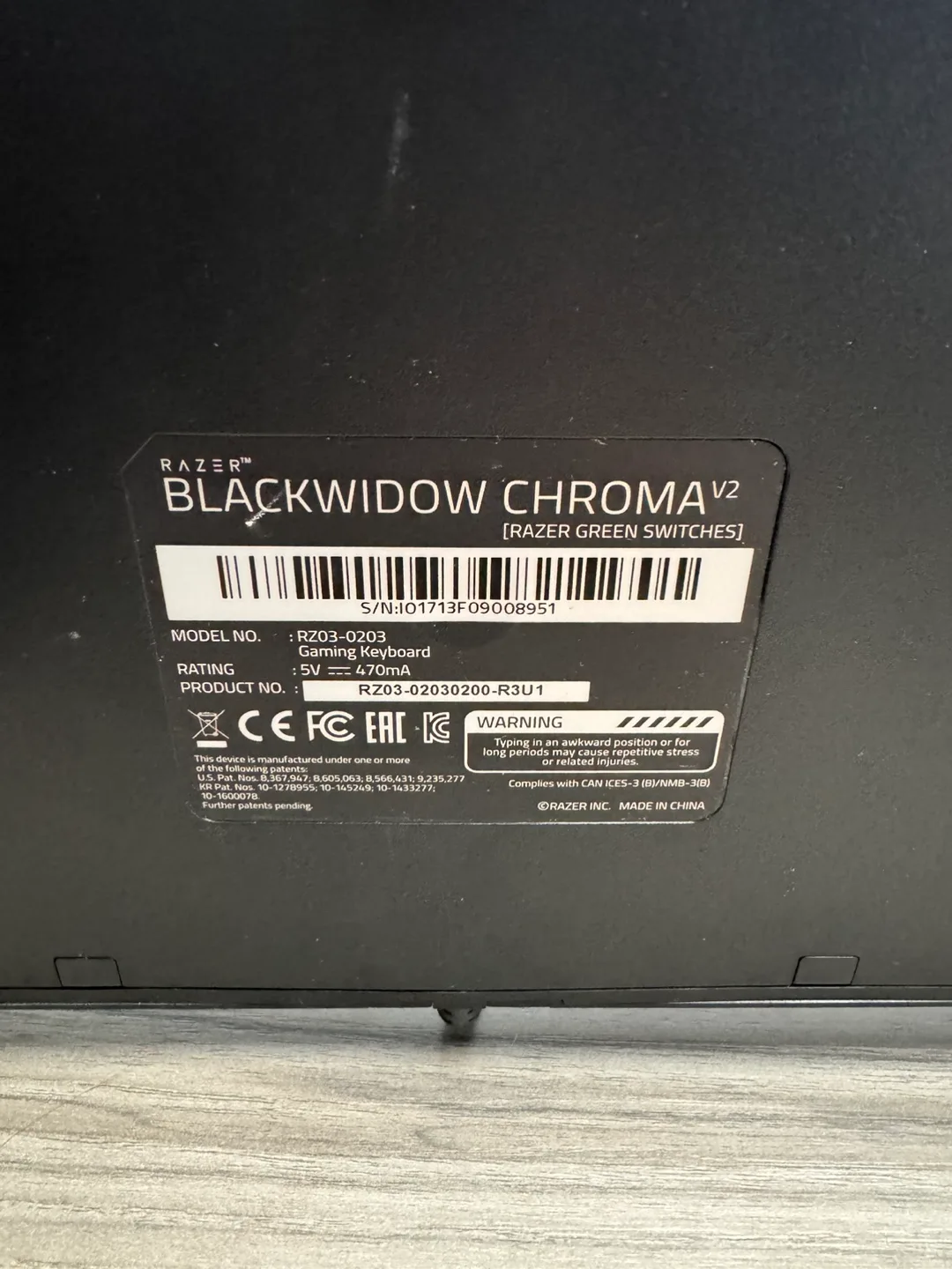 Razer BlackWidow Chroma V2 Gaming Keyboard image indicator(2)