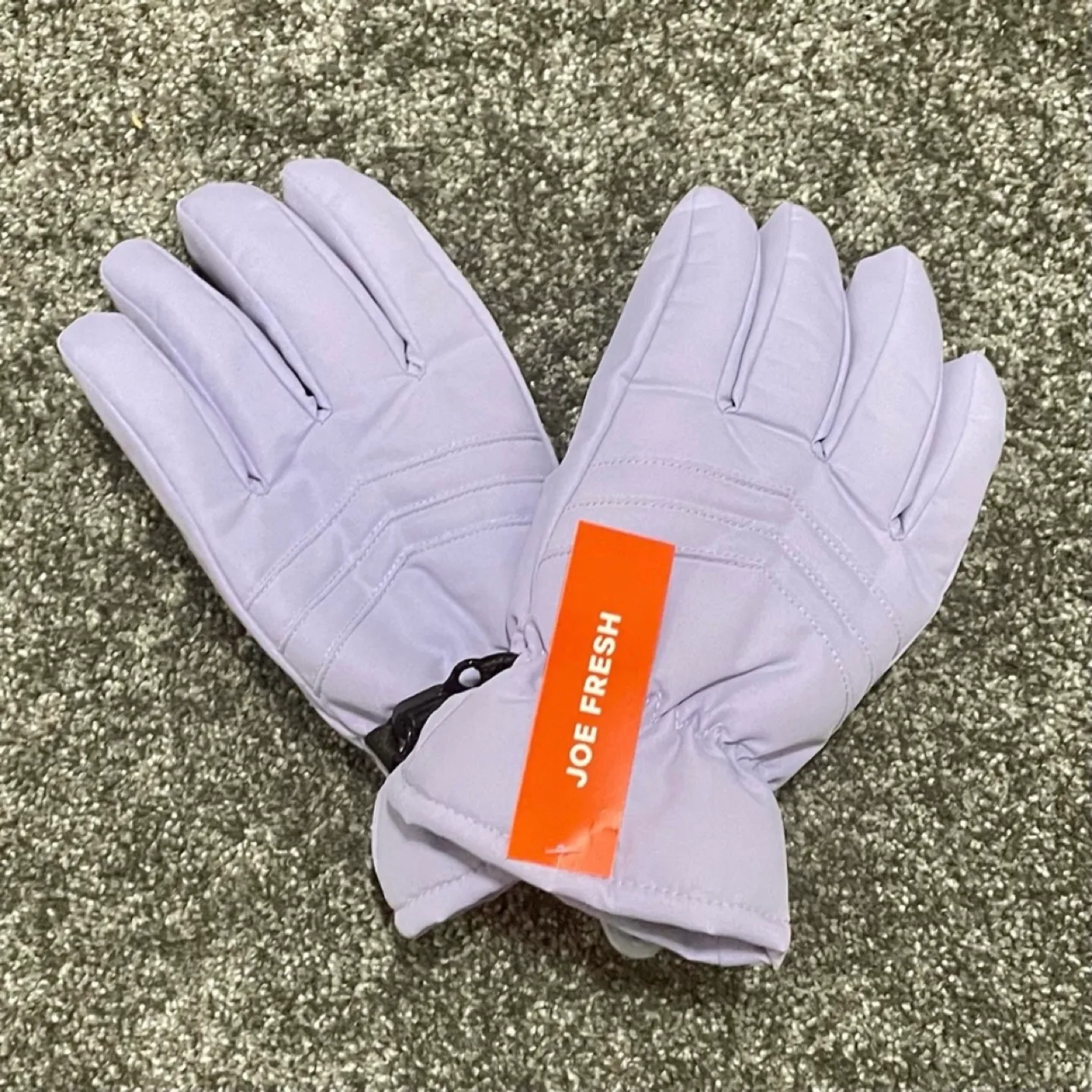 Joe Fresh Winter Gloves Brand New with Tags thumbnail