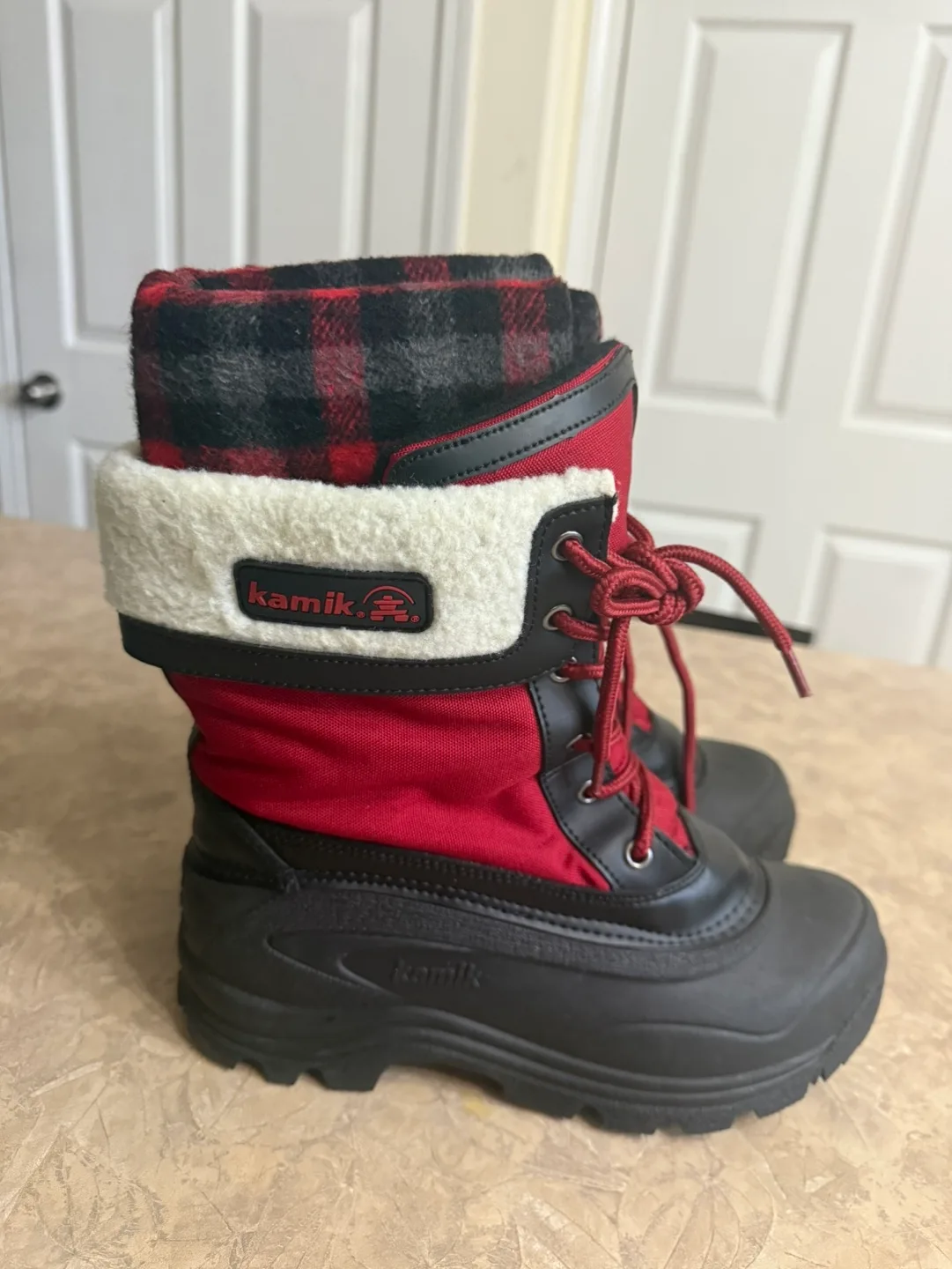 Kamik Red & Black Winter Boots Size 8 image indicator(3)