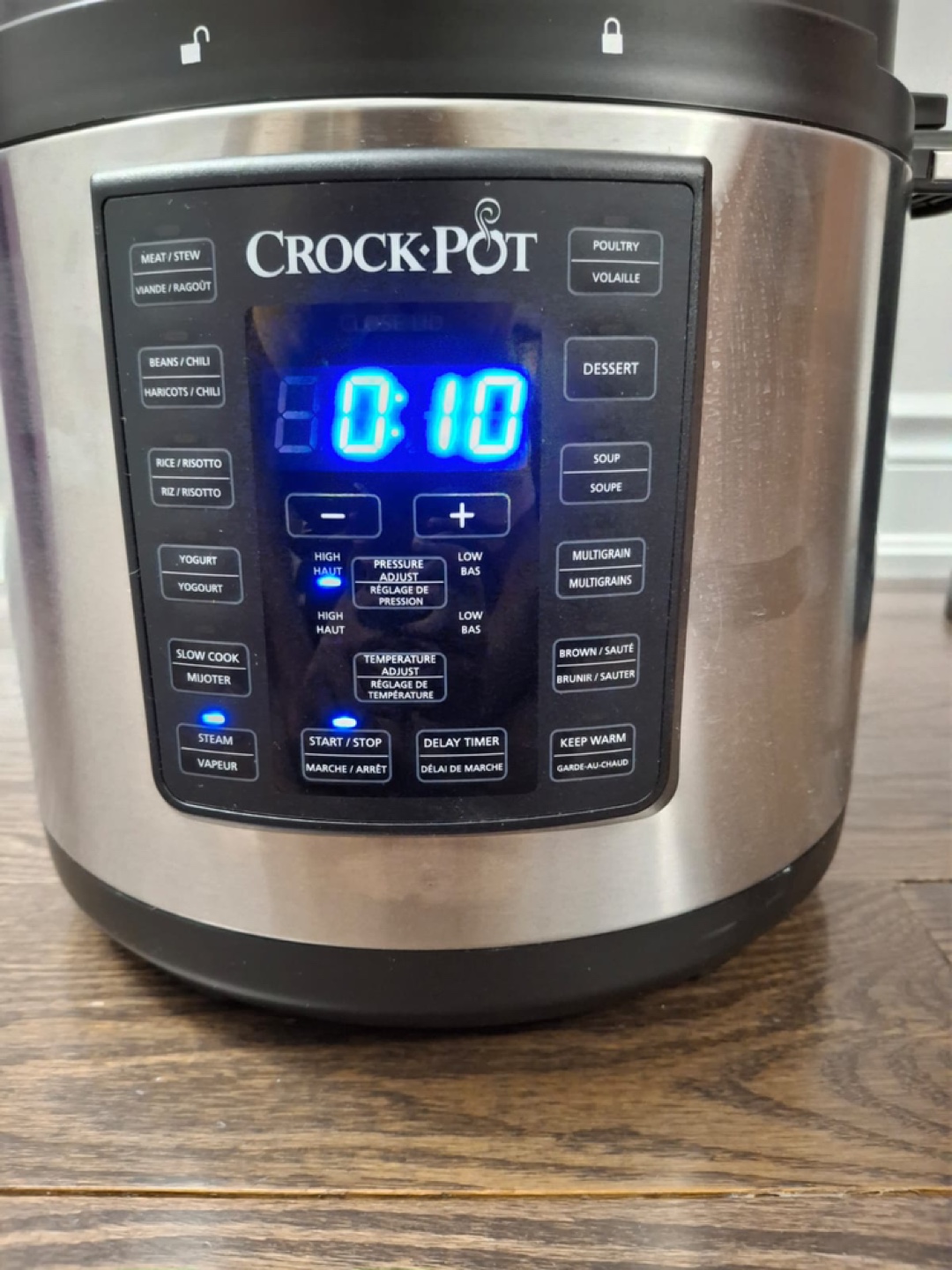 Mint condition Crockpot- Express 6 quart multi cooker