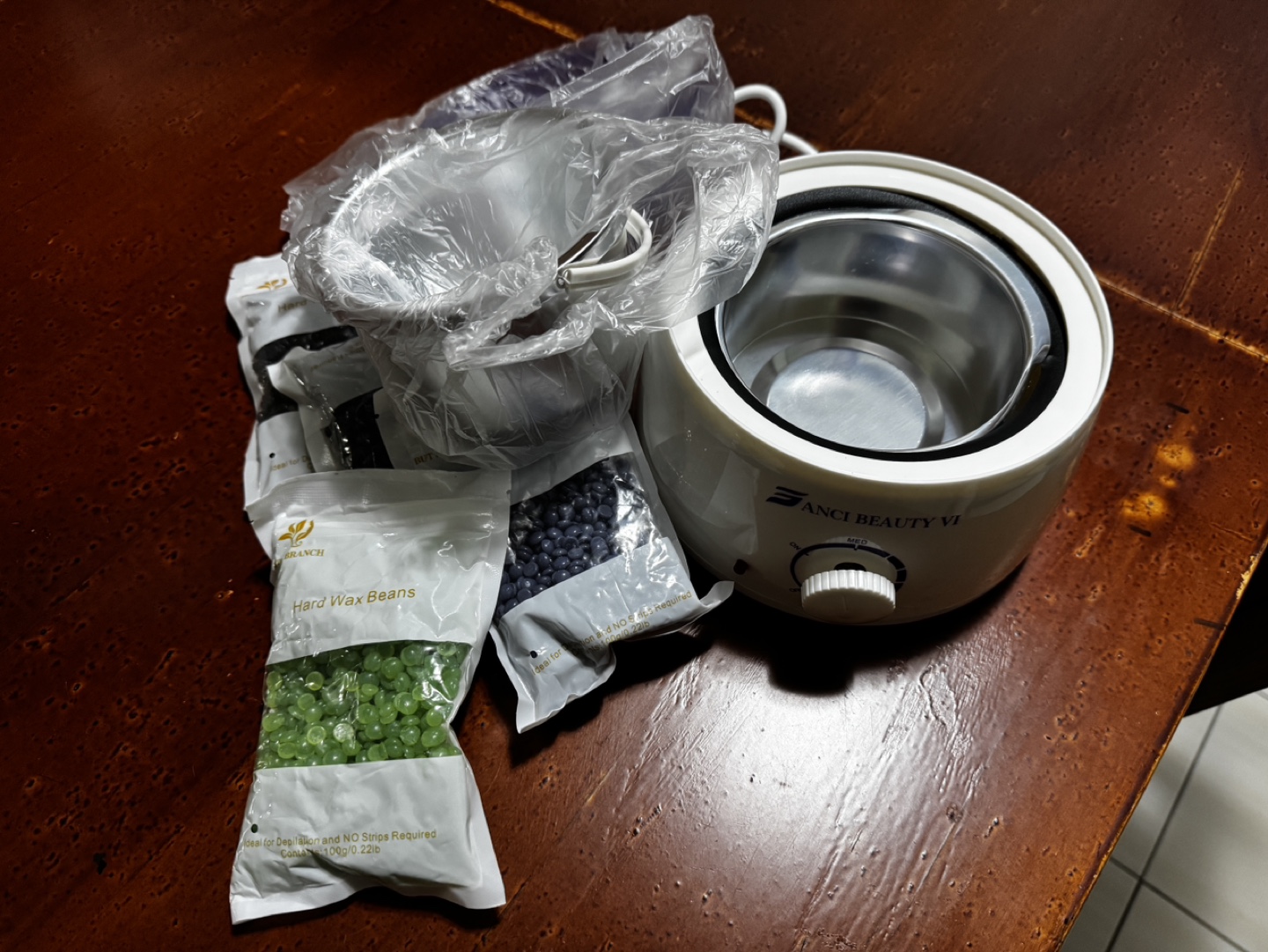 Wax Warmer and Beads - photo 4