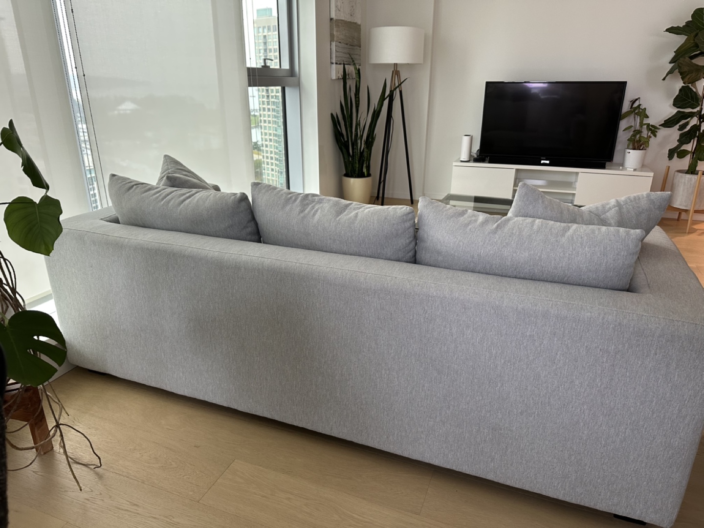 Grey sectional sofa - photo 3