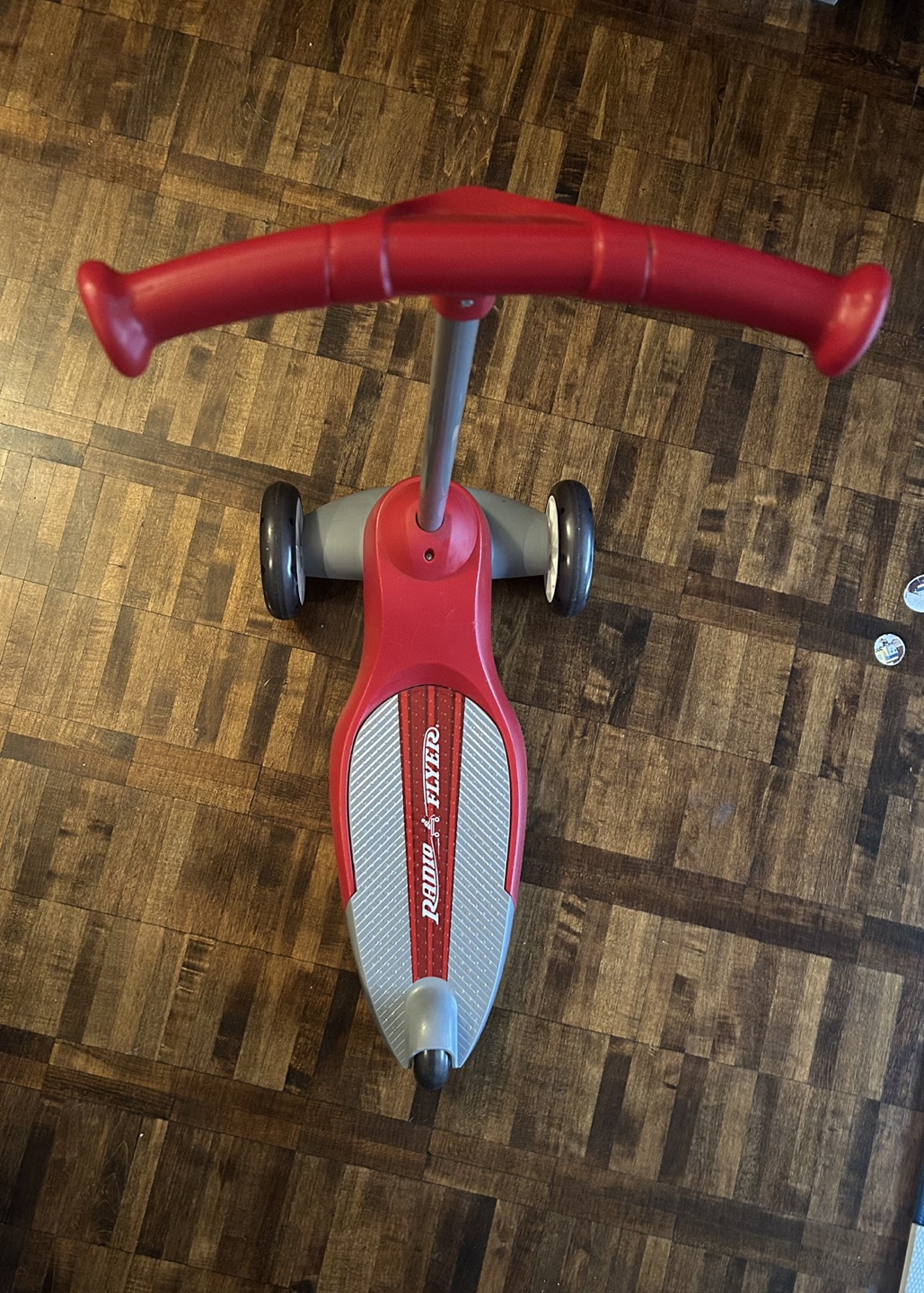 Radio Flyer 3 wheel scooter in EUc