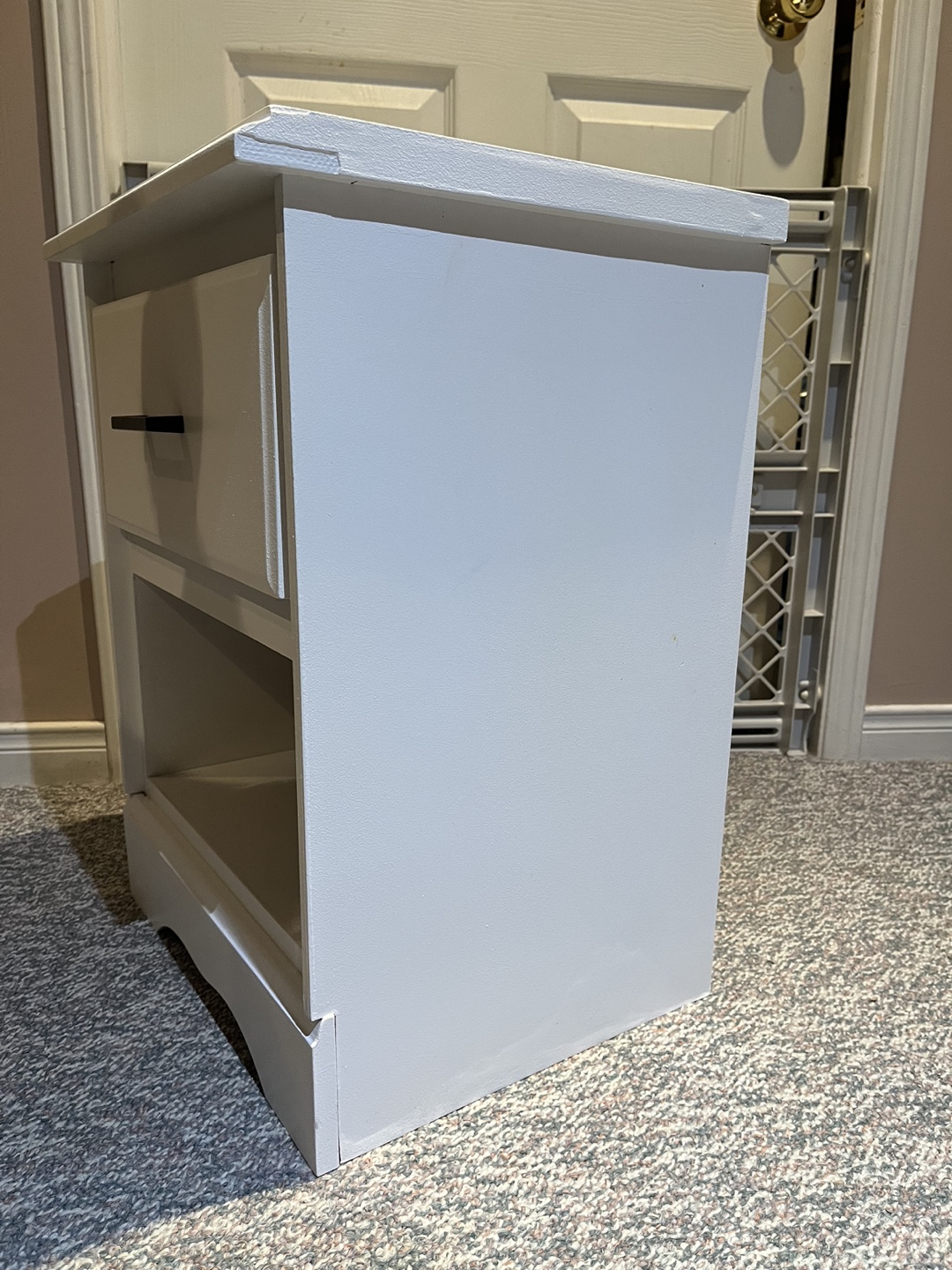 White Nightstand - photo 3