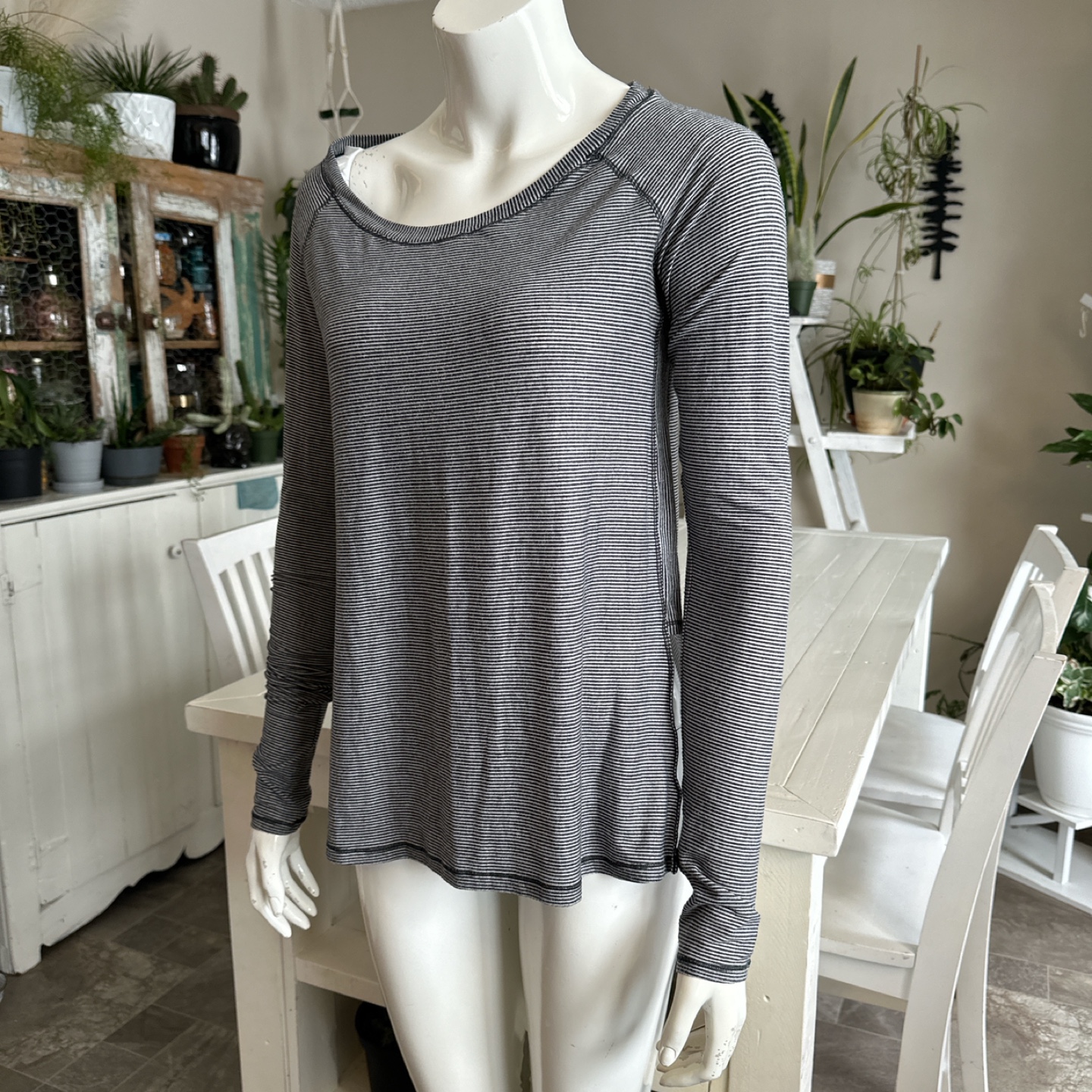 Lululemon Long Sleeve Shirt # - photo 2
