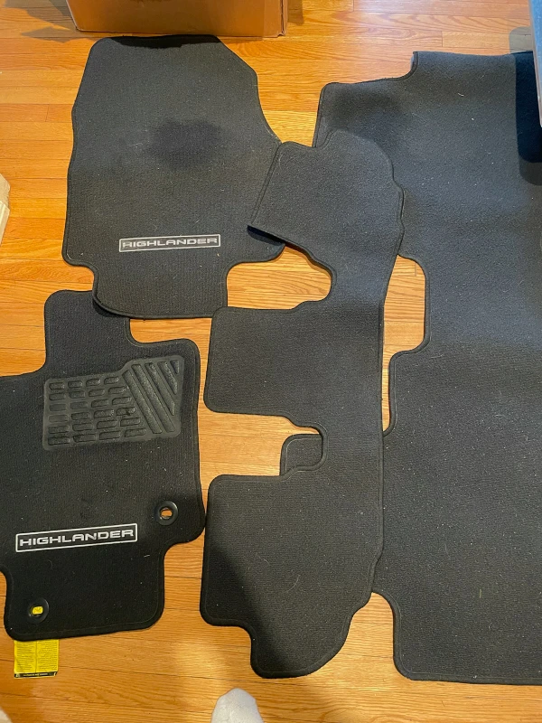 Toyota Highlander Floor Mats 2021