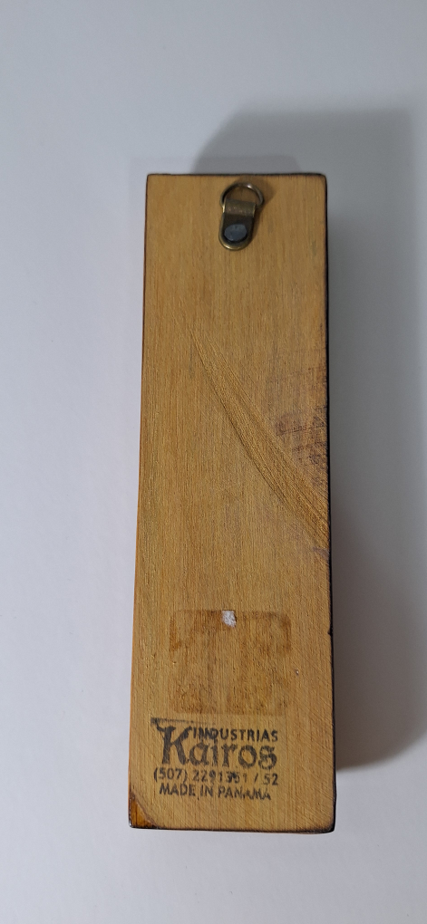 Panama Souvenir Wooden Plaque with Coins - photo 4