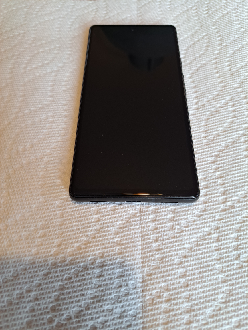Google Pixel 6a - photo 4