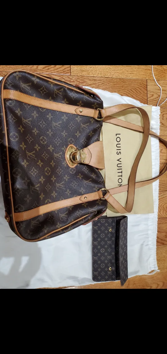 Authentic Louis Vuitton  Monogram Bag image indicator(4)