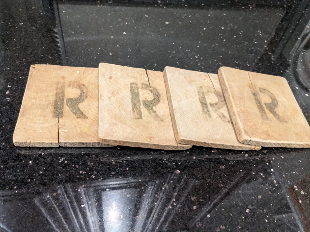 Reclaimed wood coasters initial R image indicator(2)