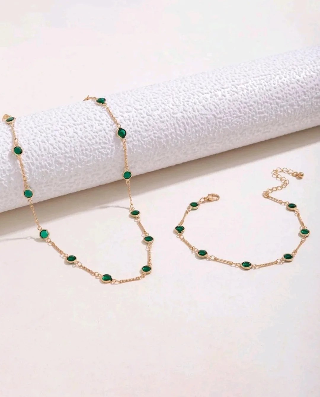 BNIB Rhinestone/ pearl necklace & others💰 image indicator(4)