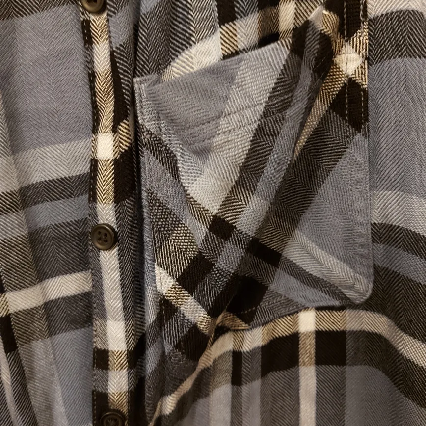 Beachlunchlounge Plaid Button Down Shirt image indicator(3)