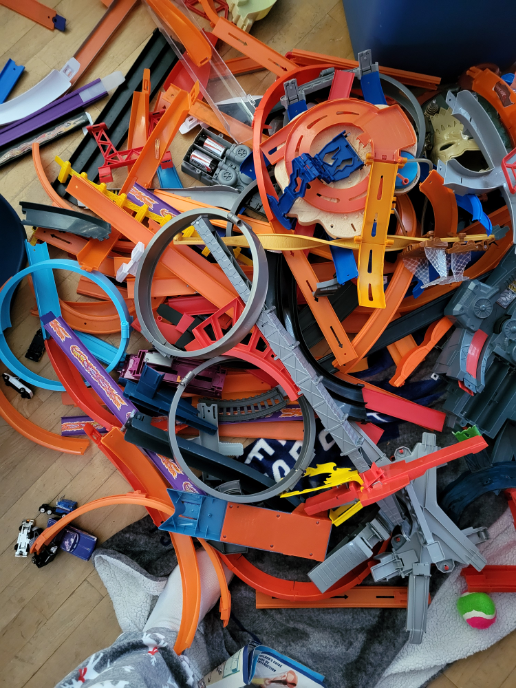 hot wheels pieces