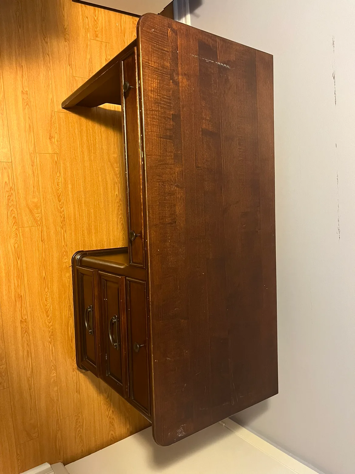 Desk with Hutch image indicator(4)