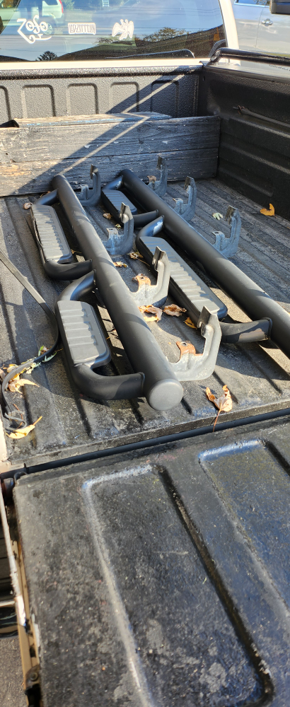 2017 Chevy Colorado 4x4 extended cab step sides