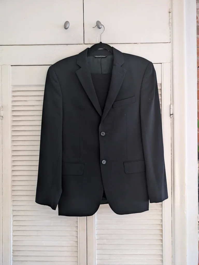 FREE | S.C. Modern Suit (Jacket + Pants) thumbnail