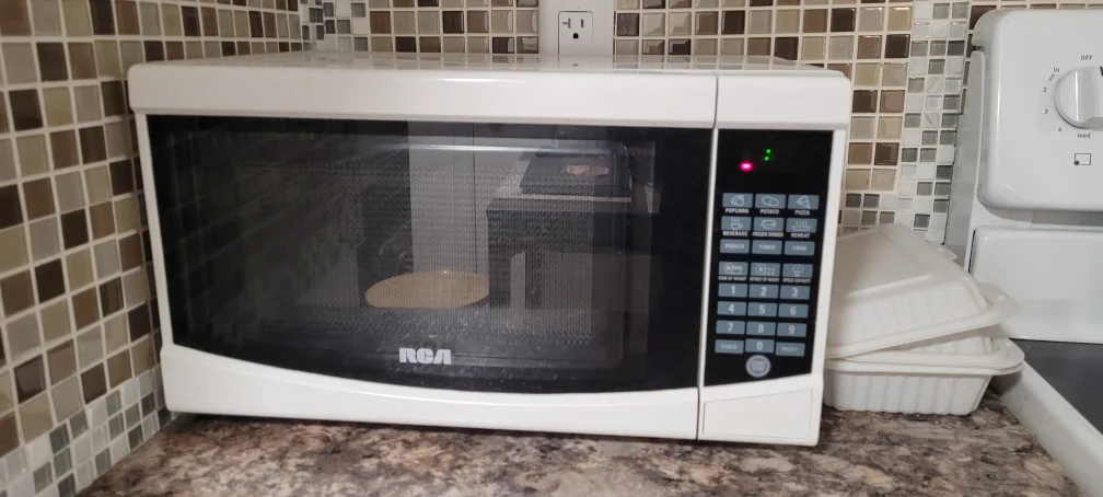 RCA Microwave thumbnail